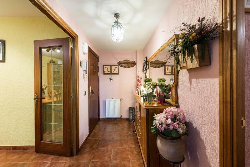 شقة Vivienda Familiar Con Jardin Junto A Ifema مدريد المظهر الخارجي الصورة